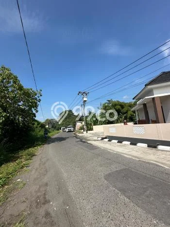 Rumah Modern Minimalis 2 KT Bisa Langsung Pindah di Kalasan Rumah Modern Minimalis 2 KT Bisa Langsung Pindah di Kalasan