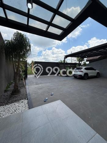 Rumah Luxury Modern Tanpa Renovasi di Kaliurang Sleman Rumah Luxury Modern Tanpa Renovasi di Kaliurang Sleman
