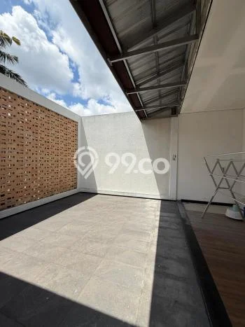 Rumah Luxury Modern Tanpa Renovasi di Kaliurang Sleman Rumah Luxury Modern Tanpa Renovasi di Kaliurang Sleman