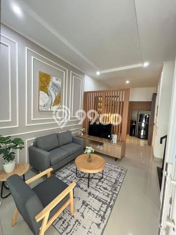 Rumah Luas Asri 3 KT Siap Huni di Petukangan Jakarta Selatan Rumah Luas Asri 3 KT Siap Huni di Petukangan Jakarta Selatan