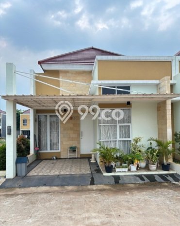 Jual Rumah Strategis Bagus Punya 2 KT di BSD Tangerang Selatan SHM Jual Rumah Strategis Bagus Punya 2 KT di BSD Tangerang Selatan SHM