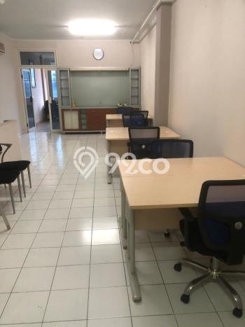 Disewakan Ruko di Pusat Kota Jakarta Barat Ramai Strategis Disewakan Ruko di Pusat Kota Jakarta Barat Ramai Strategis