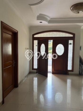 Jarang Ada! Rumah Sewa 5 Kamar Bagus Siap Huni Rawamangun Jarang Ada! Rumah Sewa 5 Kamar Bagus Siap Huni Rawamangun