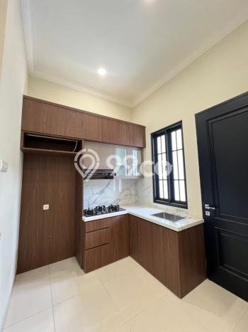 For Sale! Premium House LT 90m2 Desain Elegan di Rawamangun For Sale! Premium House LT 90m2 Desain Elegan di Rawamangun