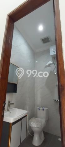 Hunian Eksklusif Dijual LT 110m2 di Duren Sawit, Jakarta Timur Hunian Eksklusif Dijual LT 110m2 di Duren Sawit, Jakarta Timur
