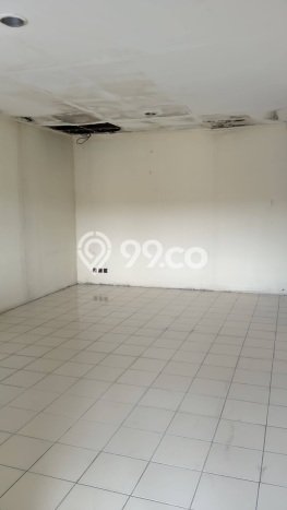 Rumah Mewah Siap Huni LT 428m2 di Duren Sawit, Jakarta Timur Rumah Mewah Siap Huni LT 428m2 di Duren Sawit, Jakarta Timur