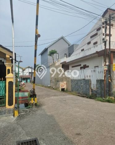 Rumah Luas Asri 6 KT Siap Huni di Kayuringin Jaya Bekasi Rumah Luas Asri 6 KT Siap Huni di Kayuringin Jaya Bekasi