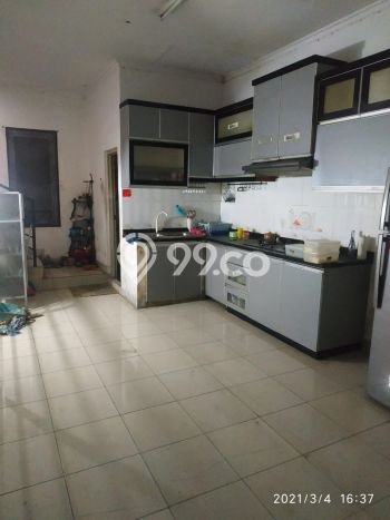 Ruko Dijual di Senen LT 125m2, LB 144m2 untuk Investasi Ruko Dijual di Senen LT 125m2, LB 144m2 untuk Investasi