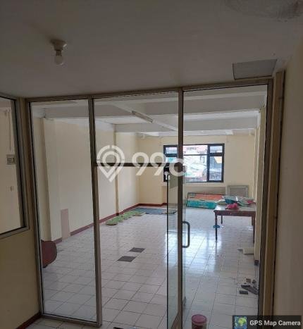 Unit Komersial Disewakan di Bekasi Area Strategis Harga Kompetitif Unit Komersial Disewakan di Bekasi Area Strategis Harga Kompetitif