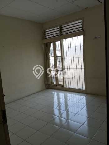 Rumah Mewah Siap Huni LT 428m2 di Duren Sawit, Jakarta Timur Rumah Mewah Siap Huni LT 428m2 di Duren Sawit, Jakarta Timur