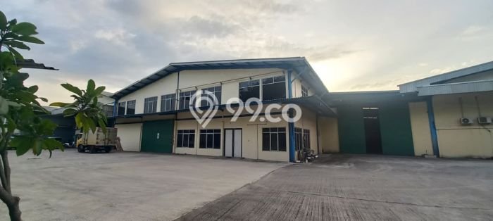 Disewakan Gudang di Pusat Kota Bekasi Ramai Strategis Disewakan Gudang di Pusat Kota Bekasi Ramai Strategis