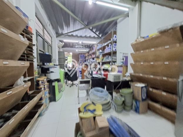 Gudang untuk Disewa di Pusat Jakarta Timur Luas Bangunan 300m2 Gudang untuk Disewa di Pusat Jakarta Timur Luas Bangunan 300m2