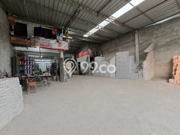 Gudang untuk Disewa di Pusat Jakarta Timur Luas Bangunan 300m2 Gudang untuk Disewa di Pusat Jakarta Timur Luas Bangunan 300m2