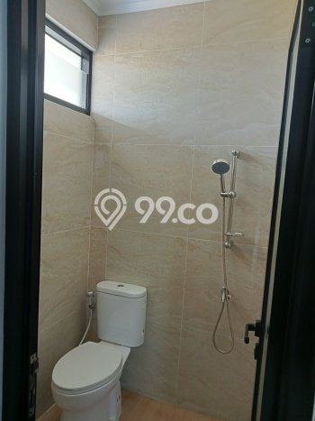 Dijual Rumah 3 Kamar Lokasi Strategis Bagus dan Strategis di Serpong Dijual Rumah 3 Kamar Lokasi Strategis Bagus dan Strategis di Serpong