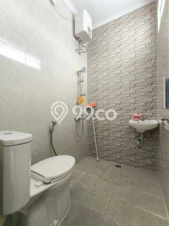For Sale Rumah 3 Kamar Lokasi Ideal Bagus dan Strategis di Serpong For Sale Rumah 3 Kamar Lokasi Ideal Bagus dan Strategis di Serpong
