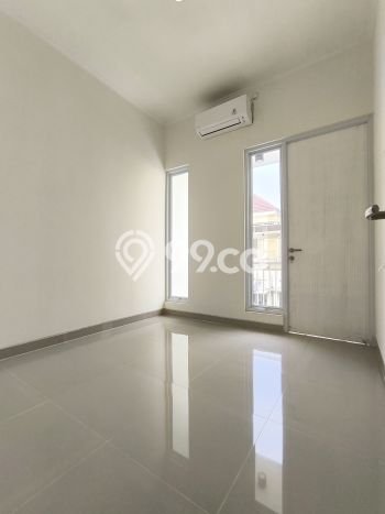 Hunian Cantik Minimalis Lb 70m2 di Serpong, Tangerang Selatan Hunian Cantik Minimalis Lb 70m2 di Serpong, Tangerang Selatan