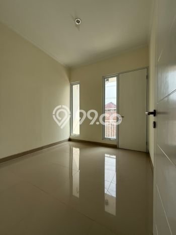 Rumah Strategis Minimalis Lb 70m2 di Ciputat, Tangerang Selatan Rumah Strategis Minimalis Lb 70m2 di Ciputat, Tangerang Selatan