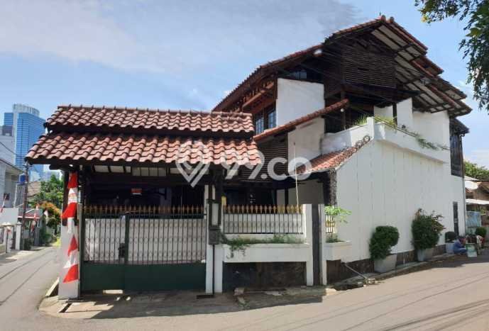 Dijual Rumah Premium dengan Fasilitas Sekitar Lengkap di Kebayoran Baru, Jakarta Selatan Dijual Rumah Premium dengan Fasilitas Sekitar Lengkap di Kebayoran Baru, Jakarta Selatan