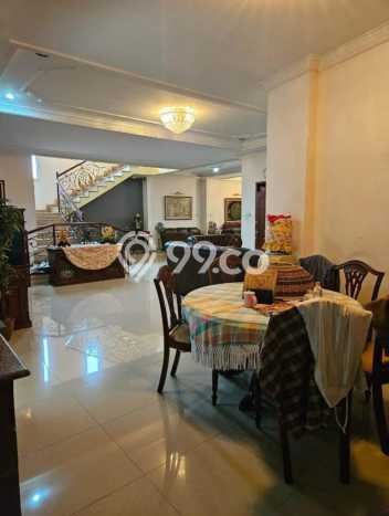 Rumah Elit Modern Siap Huni di Pondok Indah Jakarta Selatan Rumah Elit Modern Siap Huni di Pondok Indah Jakarta Selatan