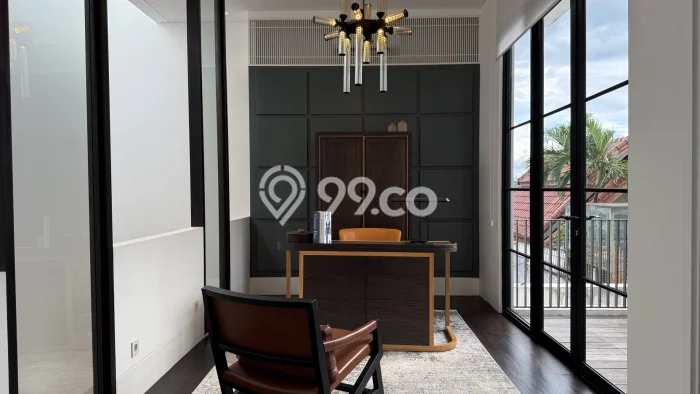 Jual Rumah Luas Megah Dengan View Eksklusif di Pondok Indah, Jakarta Selatan Jual Rumah Luas Megah Dengan View Eksklusif di Pondok Indah, Jakarta Selatan