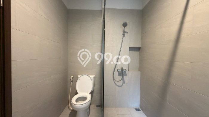 Hunian Elit LB 265m2 Siap Pakai Desain Elegan di Lebak Bulus, Jakarta Selatan Hunian Elit LB 265m2 Siap Pakai Desain Elegan di Lebak Bulus, Jakarta Selatan