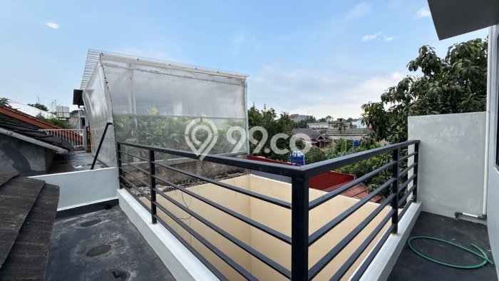 Rumah Luxury Modern Siap Huni di Lenteng Agung Jakarta Selatan Rumah Luxury Modern Siap Huni di Lenteng Agung Jakarta Selatan
