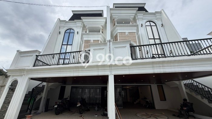 Dijual Rumah Premium dengan Fasilitas Sekitar Komplit di Jagakarsa, Jakarta Selatan Dijual Rumah Premium dengan Fasilitas Sekitar Komplit di Jagakarsa, Jakarta Selatan
