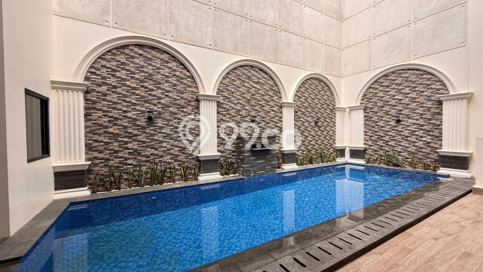 Rumah Elit Modern Tanpa Renovasi di Cipete Jakarta Selatan Rumah Elit Modern Tanpa Renovasi di Cipete Jakarta Selatan