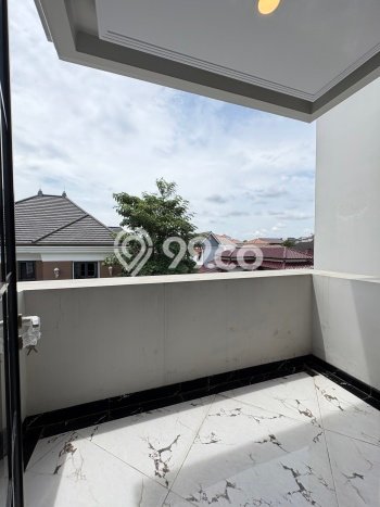 Dijual Rumah Premium dengan Fasilitas Sekitar Komplit di Cilandak, Jakarta Selatan Dijual Rumah Premium dengan Fasilitas Sekitar Komplit di Cilandak, Jakarta Selatan