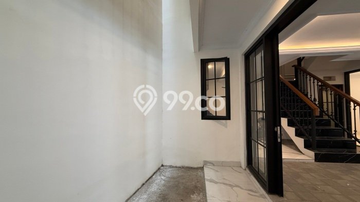 Dijual Rumah Premium dengan Fasilitas Sekitar Komplit di Jagakarsa, Jakarta Selatan Dijual Rumah Premium dengan Fasilitas Sekitar Komplit di Jagakarsa, Jakarta Selatan