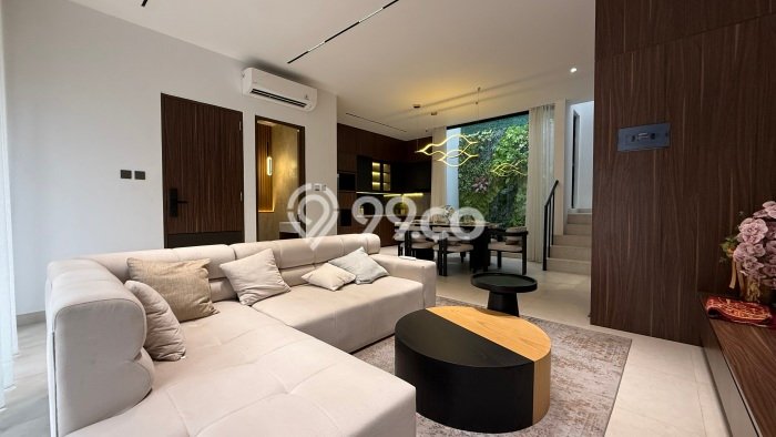 For Sale Rumah 3 Kamar Lokasi Ideal Nyaman dan Strategis di BSD For Sale Rumah 3 Kamar Lokasi Ideal Nyaman dan Strategis di BSD