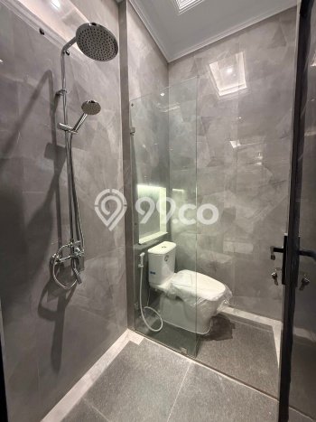 Hunian Nyaman Asri 3 KT Siap Huni di Bintaro Tangerang Selatan Hunian Nyaman Asri 3 KT Siap Huni di Bintaro Tangerang Selatan