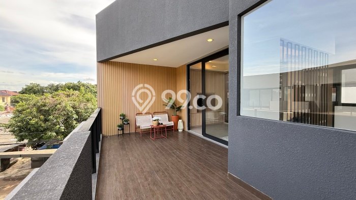 Rumah Luxury Modern Siap Huni di Ciganjur Jakarta Selatan Rumah Luxury Modern Siap Huni di Ciganjur Jakarta Selatan