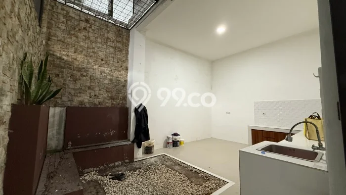 Jual Rumah Bagus Siap Huni LB 135m2 di Pamulang, Tangerang Selatan Jual Rumah Bagus Siap Huni LB 135m2 di Pamulang, Tangerang Selatan