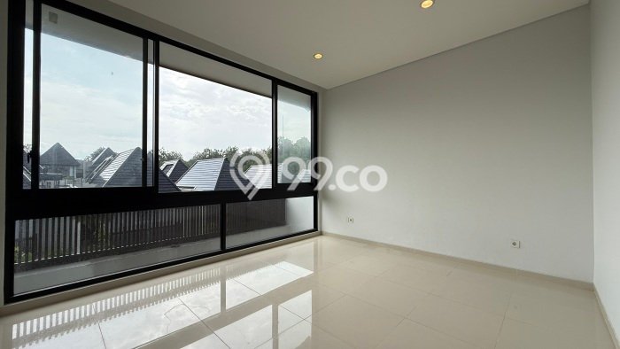 Rumah Elit Modern Tanpa Renovasi di Lebak Bulus Jakarta Selatan Rumah Elit Modern Tanpa Renovasi di Lebak Bulus Jakarta Selatan