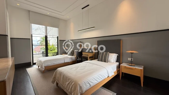 Jual Rumah Luas Megah Dengan View Eksklusif di Pondok Indah, Jakarta Selatan Jual Rumah Luas Megah Dengan View Eksklusif di Pondok Indah, Jakarta Selatan