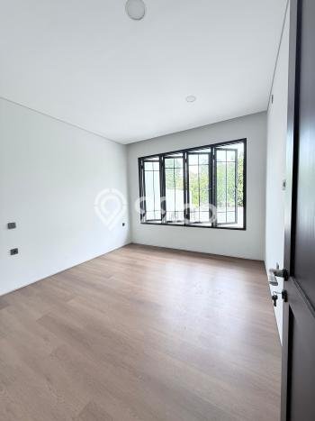 Ready to Use! Premium House LT 169m2 Desain Modern di Cinere Ready to Use! Premium House LT 169m2 Desain Modern di Cinere