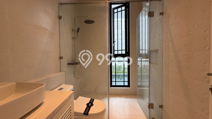 Hunian Elit LB 670m2 Siap Huni Desain Elegan di Fatmawati, Jakarta Selatan Hunian Elit LB 670m2 Siap Huni Desain Elegan di Fatmawati, Jakarta Selatan