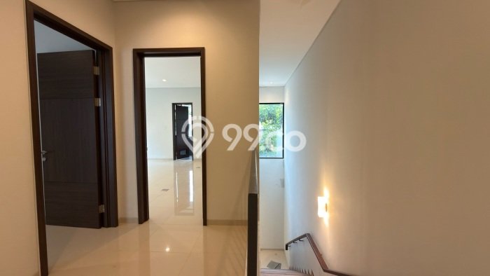 Hunian Elit LB 265m2 Siap Pakai Desain Elegan di Lebak Bulus, Jakarta Selatan Hunian Elit LB 265m2 Siap Pakai Desain Elegan di Lebak Bulus, Jakarta Selatan