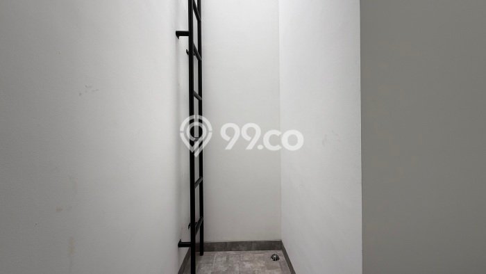 Rumah Minimalis 3 KT di Cirendeu Jakarta Selatan Semi Furnished Rumah Minimalis 3 KT di Cirendeu Jakarta Selatan Semi Furnished