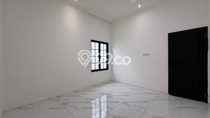 Rumah Eksklusif Dijual LT 515m2 di Cilandak, Jakarta Selatan Rumah Eksklusif Dijual LT 515m2 di Cilandak, Jakarta Selatan