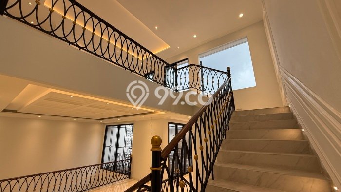 Ready to Use! Premium House LT 329m2 Desain Modern di Fatmawati Ready to Use! Premium House LT 329m2 Desain Modern di Fatmawati