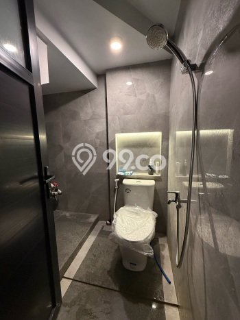 Siap Huni Hunian Elit 5 Kamar di Jagakarsa Dekat ke Mana Pun Siap Huni Hunian Elit 5 Kamar di Jagakarsa Dekat ke Mana Pun
