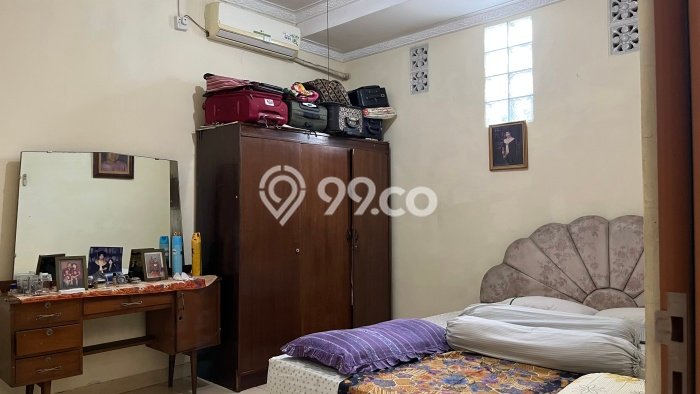 Hunian Cantik Modern Lb 180m2 di Pamulang, Tangerang Selatan Hunian Cantik Modern Lb 180m2 di Pamulang, Tangerang Selatan