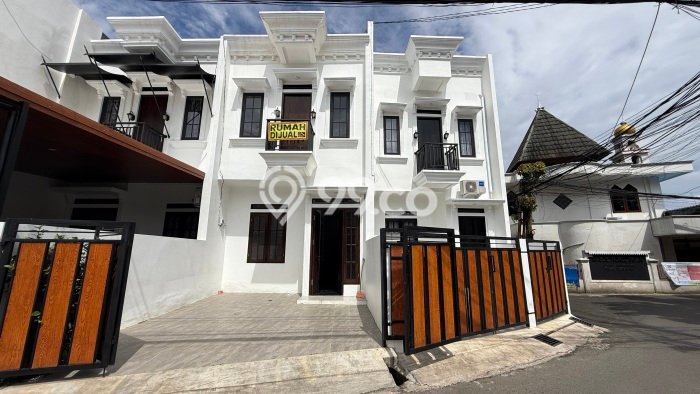 Rumah Modern Minimalis 3 KT Siap Huni di Jagakarsa Rumah Modern Minimalis 3 KT Siap Huni di Jagakarsa