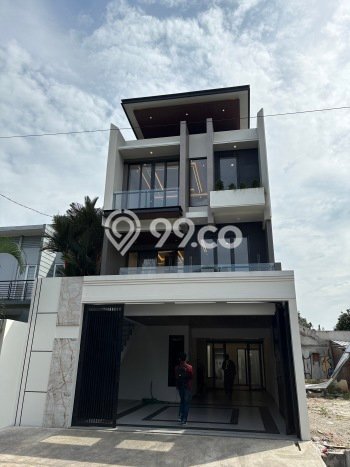 Rumah Mewah LB 290m2 Siap Huni Desain Elegan di Tb Simatupang, Jakarta Selatan Rumah Mewah LB 290m2 Siap Huni Desain Elegan di Tb Simatupang, Jakarta Selatan