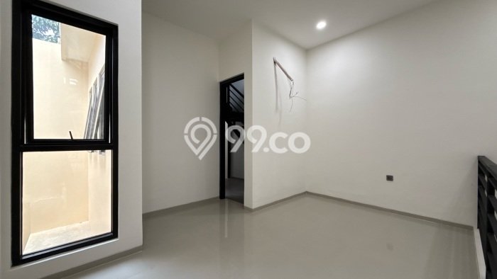 Rumah Luxury Modern Siap Huni di Lenteng Agung Jakarta Selatan Rumah Luxury Modern Siap Huni di Lenteng Agung Jakarta Selatan