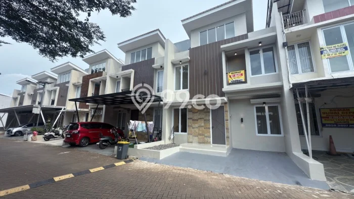 For Sale Hunian Rumah Terawat 3 KT di Gading Serpong, Tangerang For Sale Hunian Rumah Terawat 3 KT di Gading Serpong, Tangerang