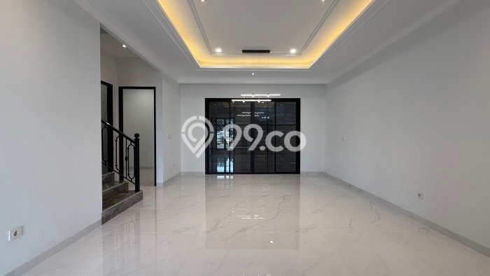 Dijual Rumah Eksklusif 4 KT di Cibubur, Jakarta Timur Dijual Rumah Eksklusif 4 KT di Cibubur, Jakarta Timur