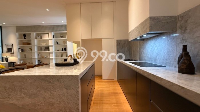 Jual Rumah Luas Elegan Dengan View Eksklusif di Pondok Indah, Jakarta Selatan Jual Rumah Luas Elegan Dengan View Eksklusif di Pondok Indah, Jakarta Selatan